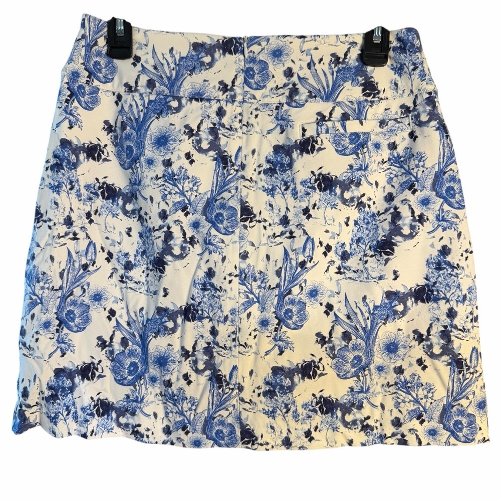 Lady Hagan Floral Blue Toile Skort - Picture 6 of 11